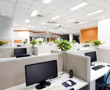 现代化智能工厂的生产场景